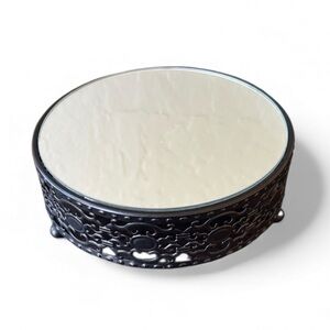 Mirrored‎ Black Circular Metal Display Stand